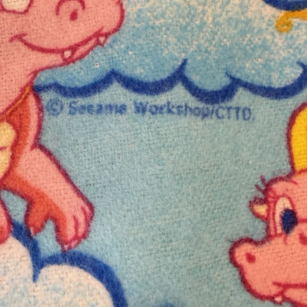 Vintage Y2K Dragon Tales Cassie Flannel Fabric 10x45 Quilting Sewing Craft USA